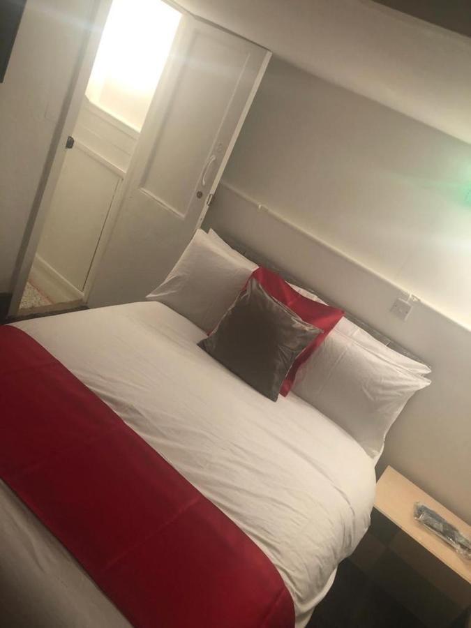 Kirubash Central Pier Hotel Blackpool Dış mekan fotoğraf