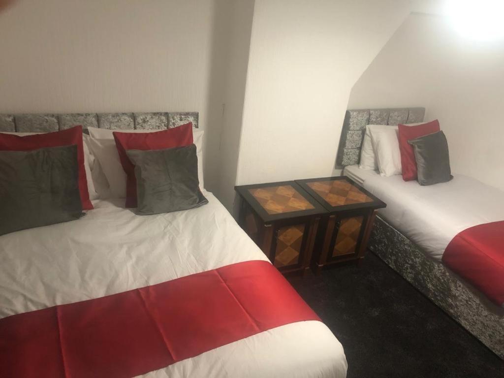 Kirubash Central Pier Hotel Blackpool Dış mekan fotoğraf