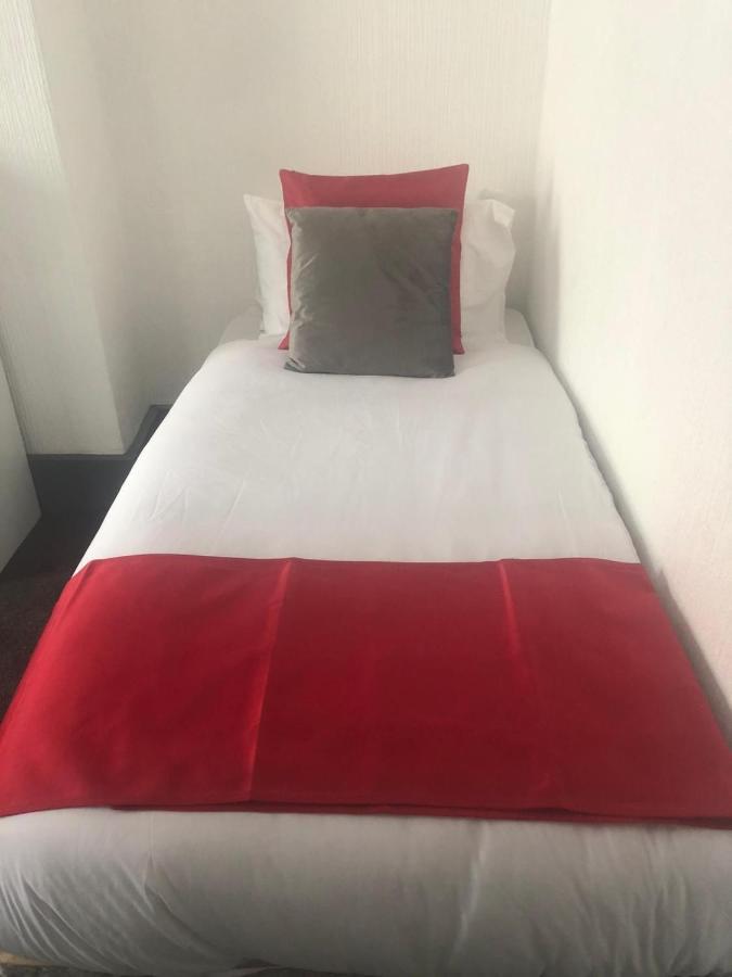Kirubash Central Pier Hotel Blackpool Dış mekan fotoğraf